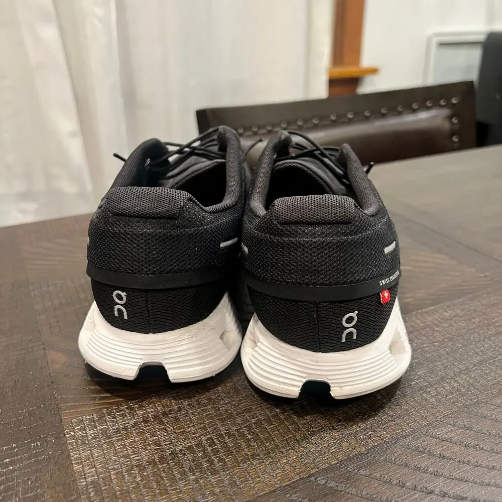 On cloud women running shoes black/ white size 10 - Picture 8 of 10